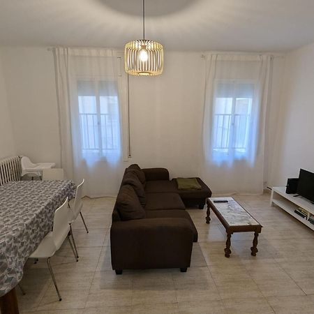 Apartamento Al Lado Del Museo Dali ฟิกวยเรส ภายนอก รูปภาพ